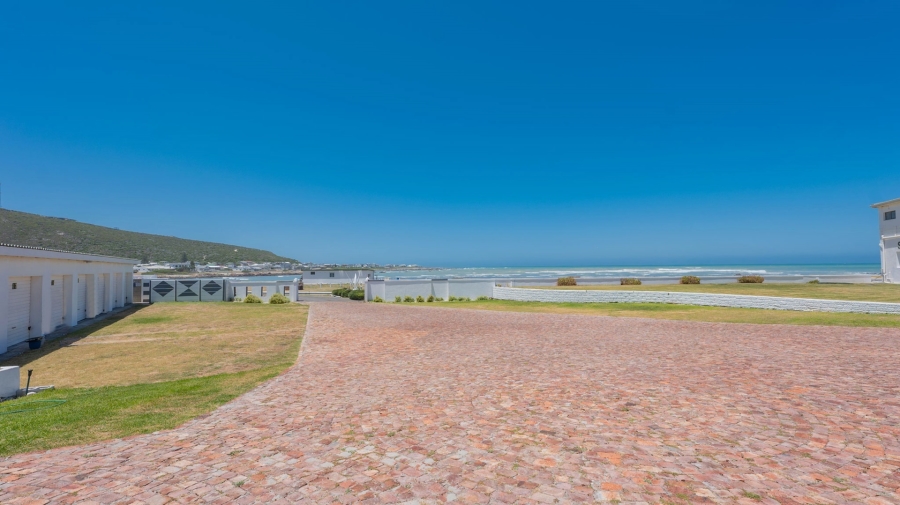 2 Bedroom Property for Sale in Agulhas Western Cape